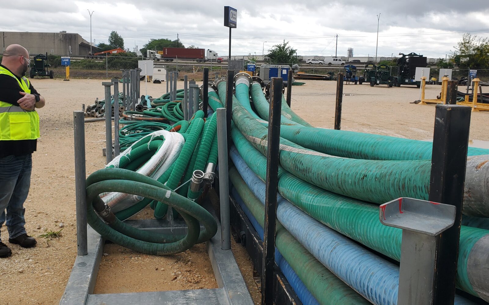 Understanding Minimum Bend Radius & Proper Hose Installation