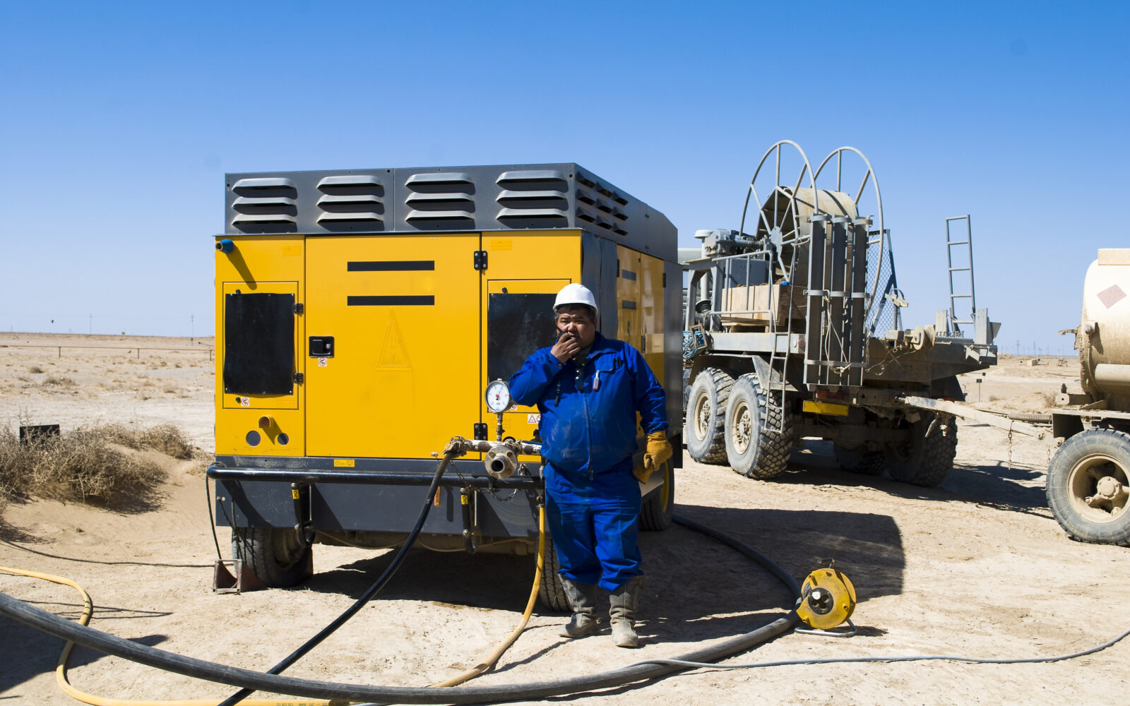 Hanna Rubber: The Best Choice for High-Temp Bull Air Hoses in Construction and Equipment Rental
