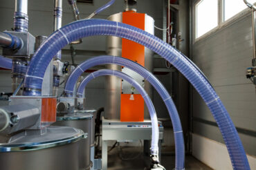 Understanding Minimum Bend Radius and Proper Hose Installation